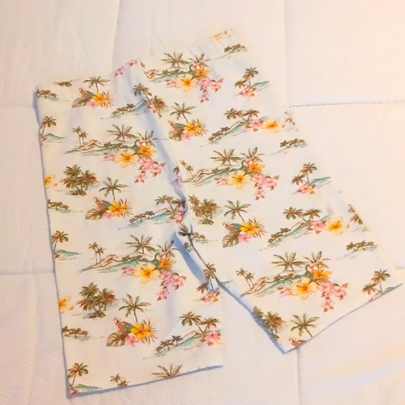 ☀️Forever 21 Biking Shorts, Tropical Print - Picture 2 of 6